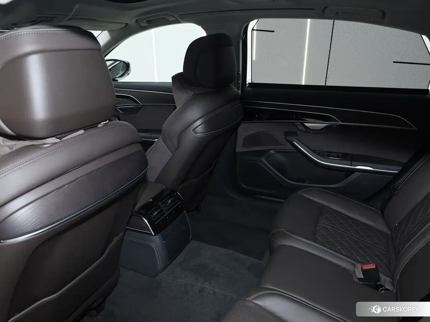Audi A8 id 4599648 из Китая 17