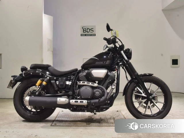 Проданный Yamaha BOLT 950R 2022 из Японии, фото 2