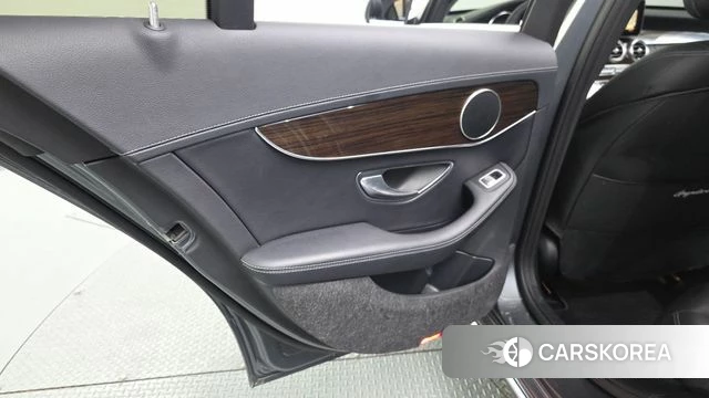 Mercedes-Benz C-Class W205 id 4372027 из Кореи 17