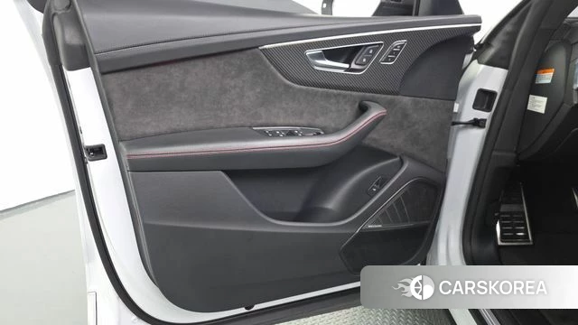 Audi RSQ8 (4M) id 4457325 из Кореи 17