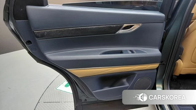 Genesis GV80 id 4293166 из Кореи 17