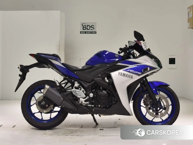 Проданный Yamaha YZF-R25 2015 из Японии