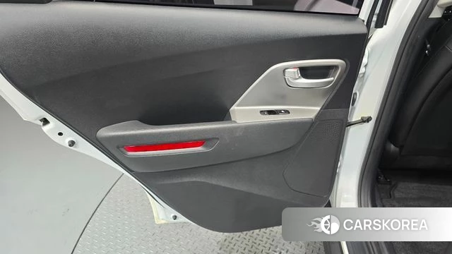 Kia Niro Plus id 4585345 из Кореи 17