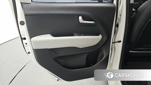 Kia The New Kia Ray EV id 4783165 из Кореи 17