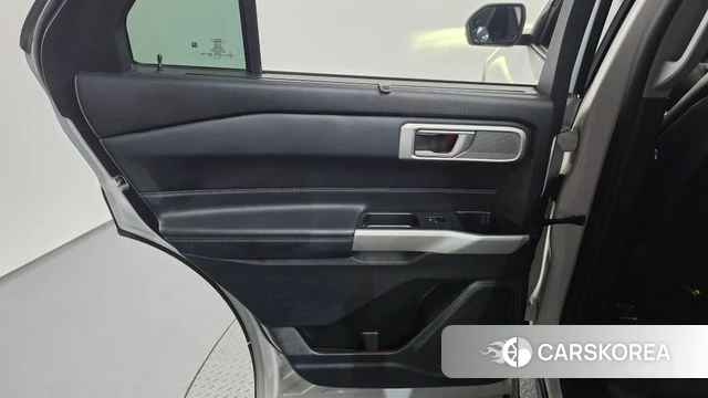 Ford Explorer 6th Generation id 4764639 из Кореи 17