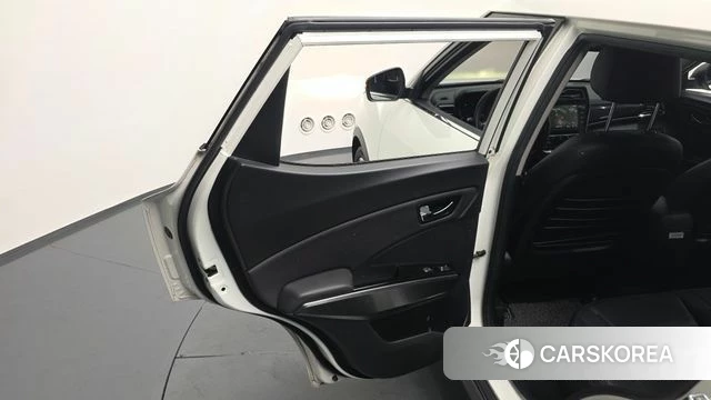 Ssangyong Tivoli Air id 4495494 из Кореи 17