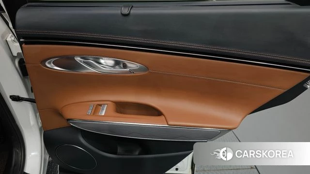 Genesis GV70 id 4395856 из Кореи 17