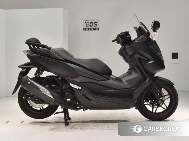 Проданный Honda FORZA 2018 из Японии, фото 2