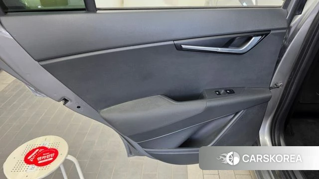 Kia Di Ol Nu Niro id 4768384 из Кореи 17
