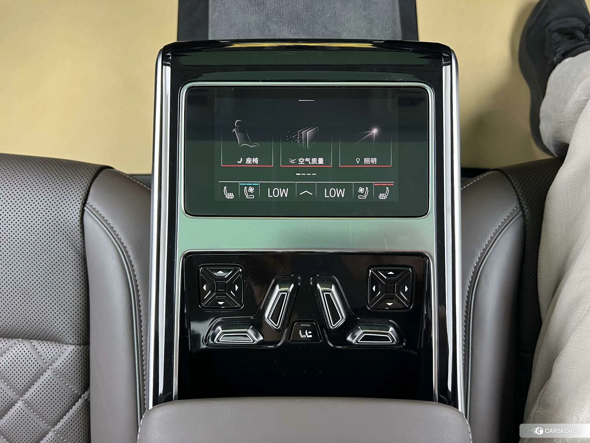 Audi A8 id 4513616 из Китая 17