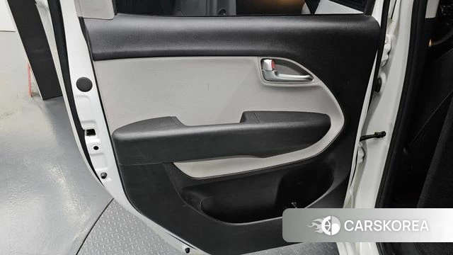 Kia The New Kia Ray id 4635709 из Кореи 17