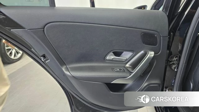 Mercedes-Benz A-Class W177 id 4642065 из Кореи 17