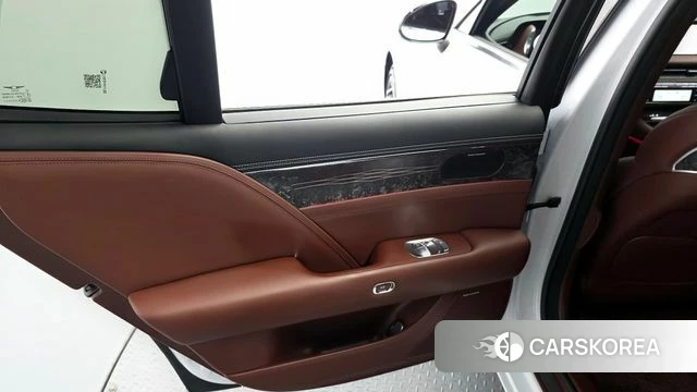 Genesis G90 (RS4) id 4279680 из Кореи 17