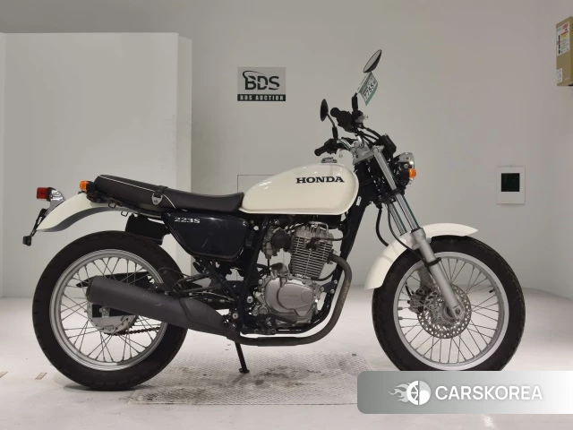 Проданный Honda CB223S 2015 из Японии