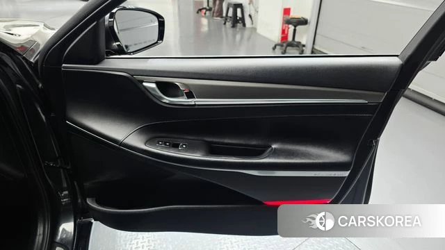 Hyundai The New Grandeur IG id 4283579 из Кореи 17
