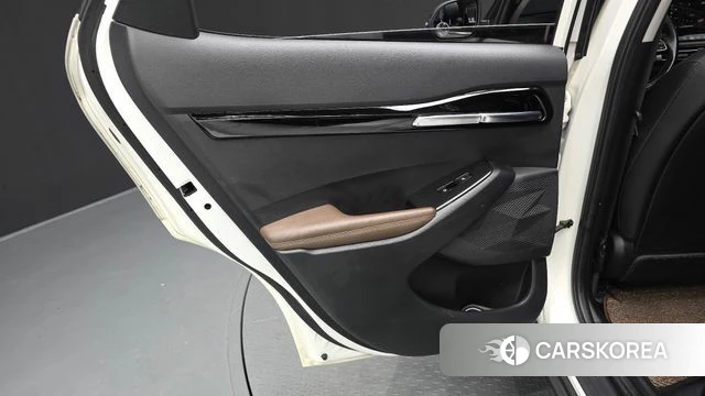 Kia Seltos id 4294597 из Кореи 17