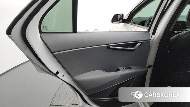 Kia Di Ol Nu Niro id 4428630 из Кореи 17