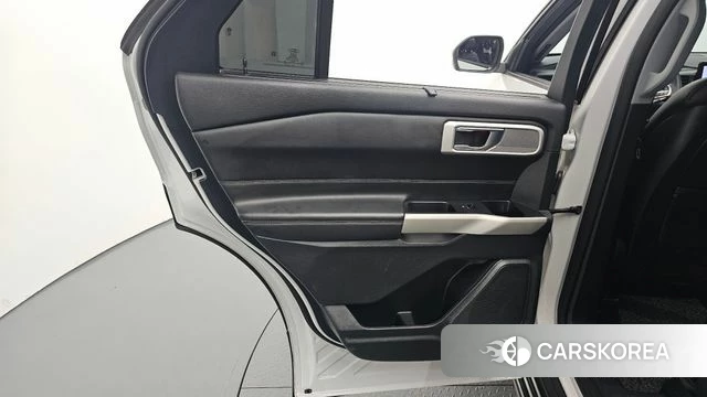 Ford Explorer 6th Generation id 4402589 из Кореи 17