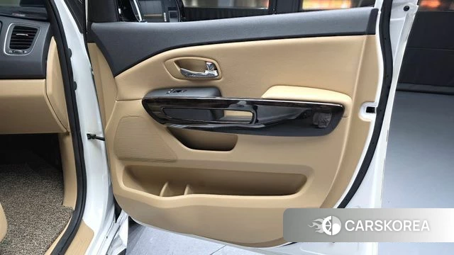 Kia The New Carnival id 4563274 из Кореи 17