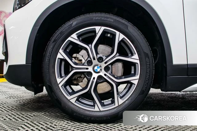 BMW X1 id 4260509 из Китая 17