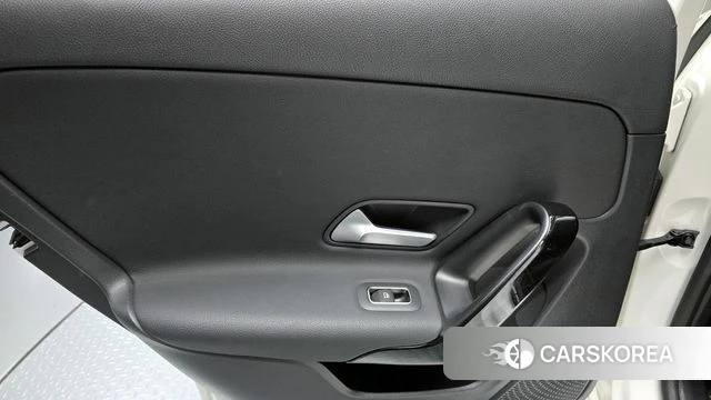 Mercedes-Benz A-Class W177 id 4402886 из Кореи 17
