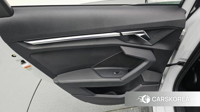 Audi A3 (8Y) id 4730668 из Кореи 17