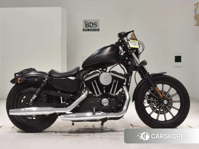 Проданный Harley-Davidson Sportster XL883N 2010 из Японии