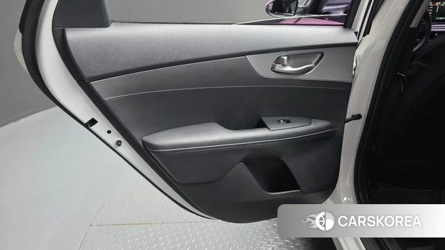 Kia Come New K3 id 4339039 из Кореи 17