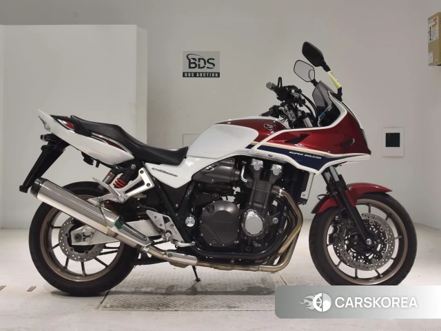 Проданный Honda CB1300SF BOLDOR 2017 из Японии