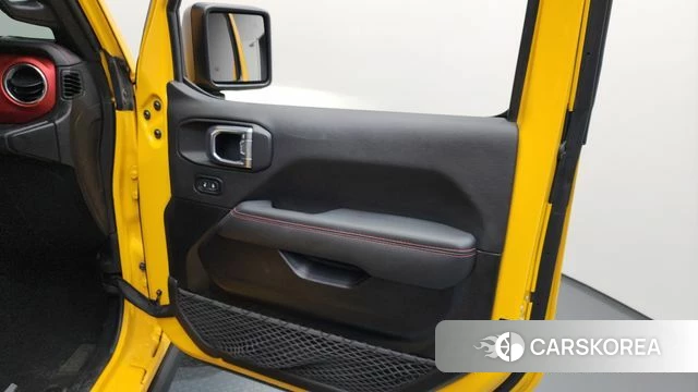 Jeep Wrangler (JL) id 4195773 из Кореи 17