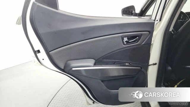 Ssangyong Berry New Tivoli id 4642512 из Кореи 17