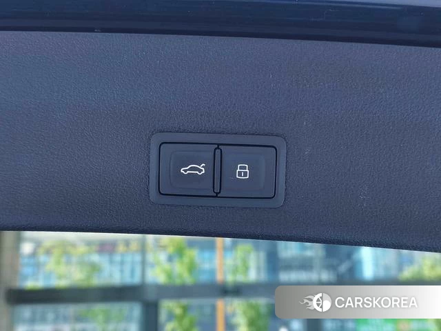 Audi A6 (import) id 4290344 из Китая 17