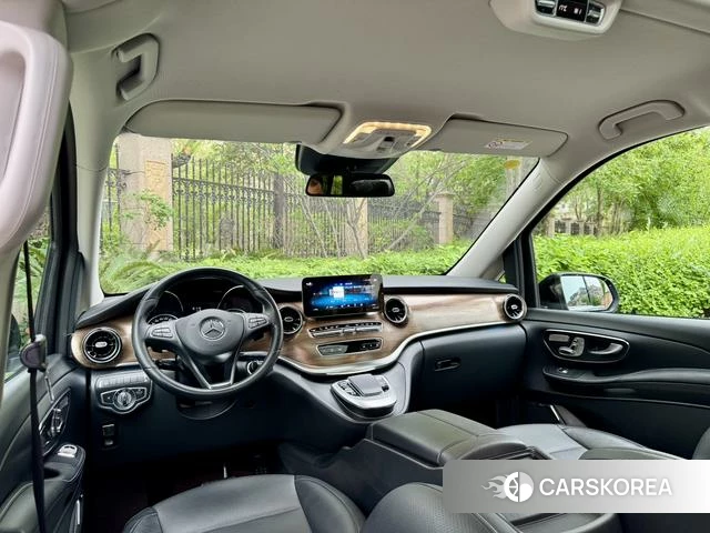 Mercedes-Benz V-class id 4387339 из Китая 17