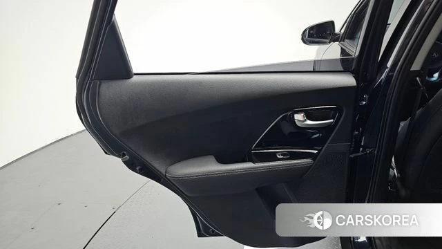 Kia The New Niro id 4196272 из Кореи 17