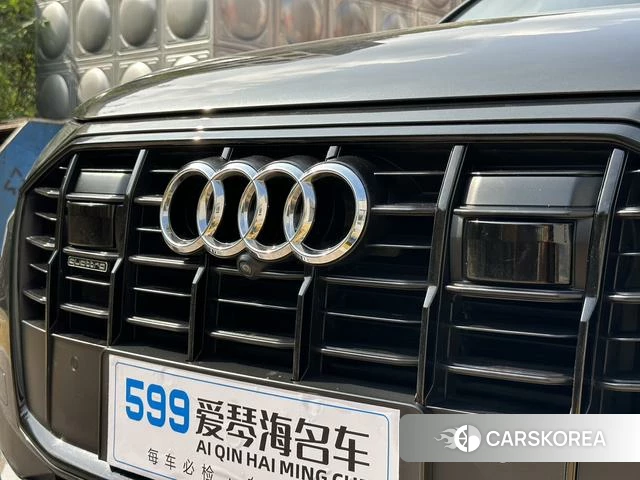 Audi Q7 id 4258862 из Китая 17