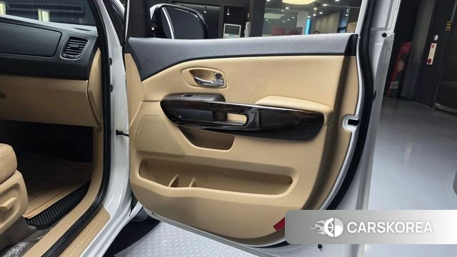 Kia The New Carnival id 4543160 из Кореи 17