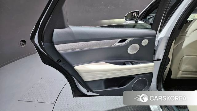 Genesis Electrified G80 (RG3) id 4202005 из Кореи 17