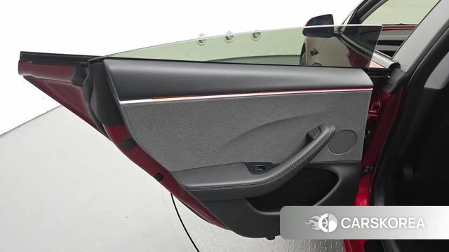 Tesla Model 3 id 4757339 из Кореи 17
