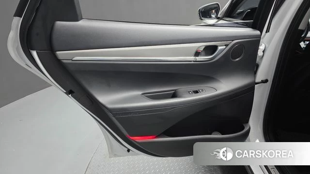 Hyundai The New Grandeur IG Hybrid id 4231523 из Кореи 17