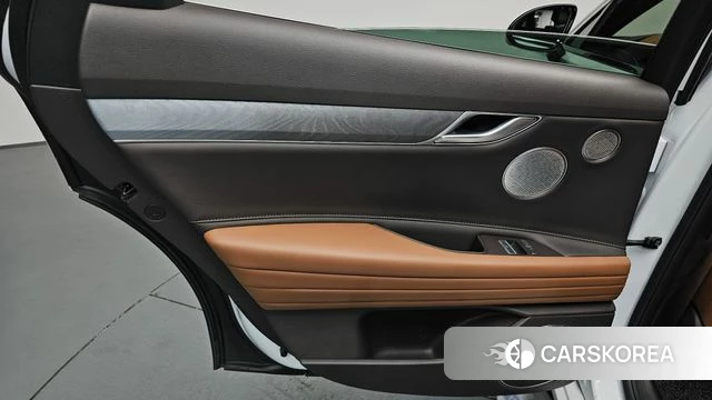 Genesis Electrified G80 (RG3) id 4623908 из Кореи 17