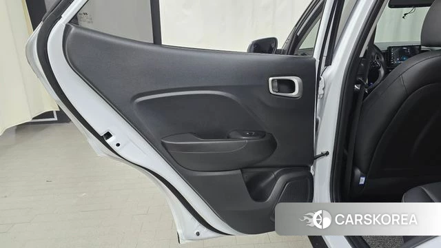 Hyundai Venue id 4401392 из Кореи 17