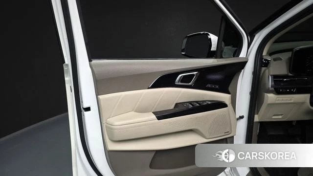 Kia Carnival 4th generation id 4701812 из Кореи 17