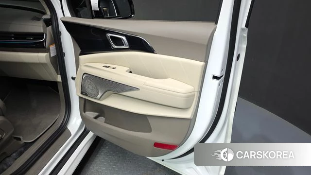 Kia The New Carnival 4th Generation id 4194395 из Кореи 17