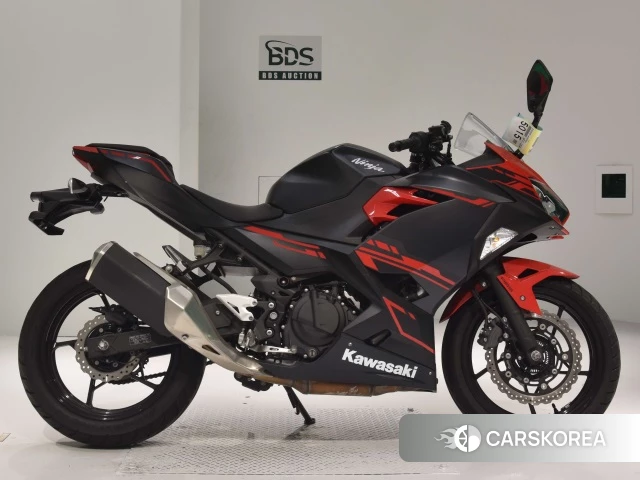 Проданный Kawasaki NINJA 250 2018 из Японии