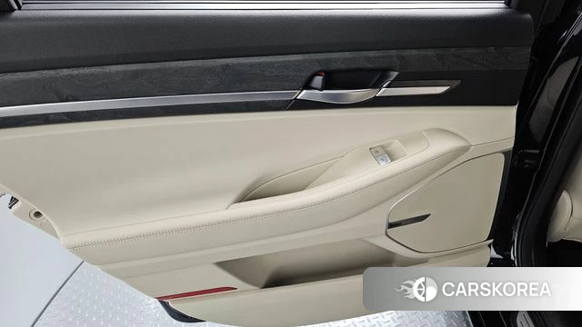 Genesis G90 id 4424122 из Кореи 17