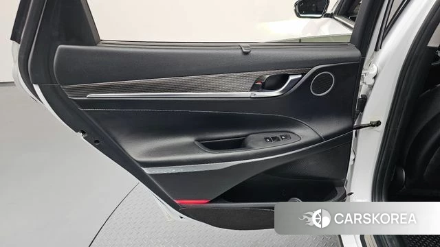 Hyundai Grandeur IG id 4203987 из Кореи 17