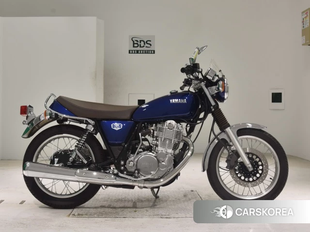 Проданный Yamaha SR400 2021 из Японии