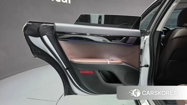 Hyundai Grandeur Hybrid (GN7) id 4635831 из Кореи 17
