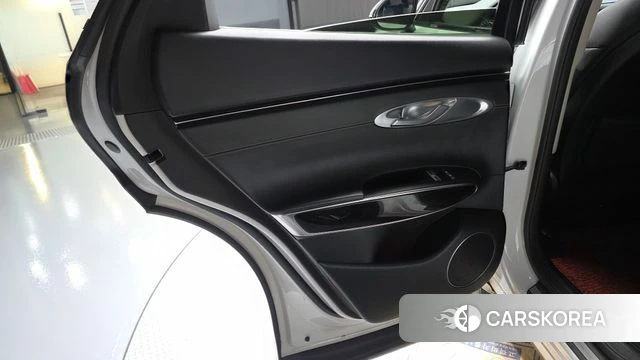 Genesis GV70 id 4758954 из Кореи 17