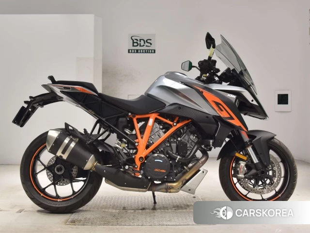 Проданный KTM 1290 SUPER DUKE GT 2018 из Японии